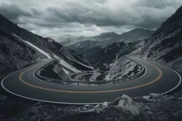 Col de Vars : ces routes vous mènerent à des vues épiques que tout randonneur et cycliste doit vivre